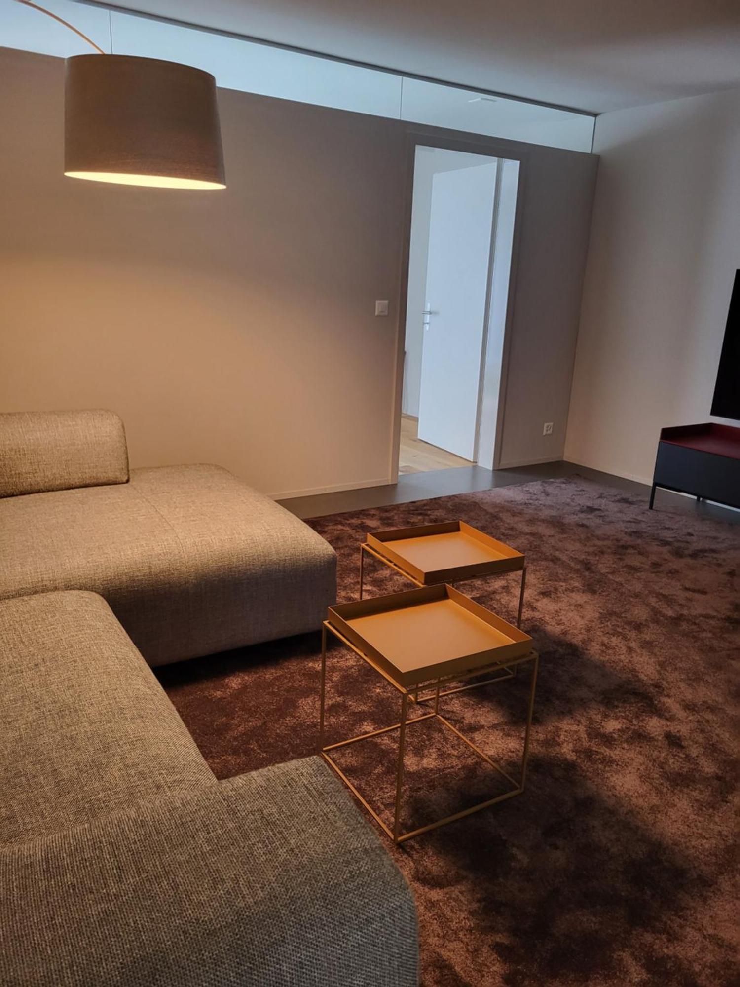 Modern Apartamento Entrelagos
