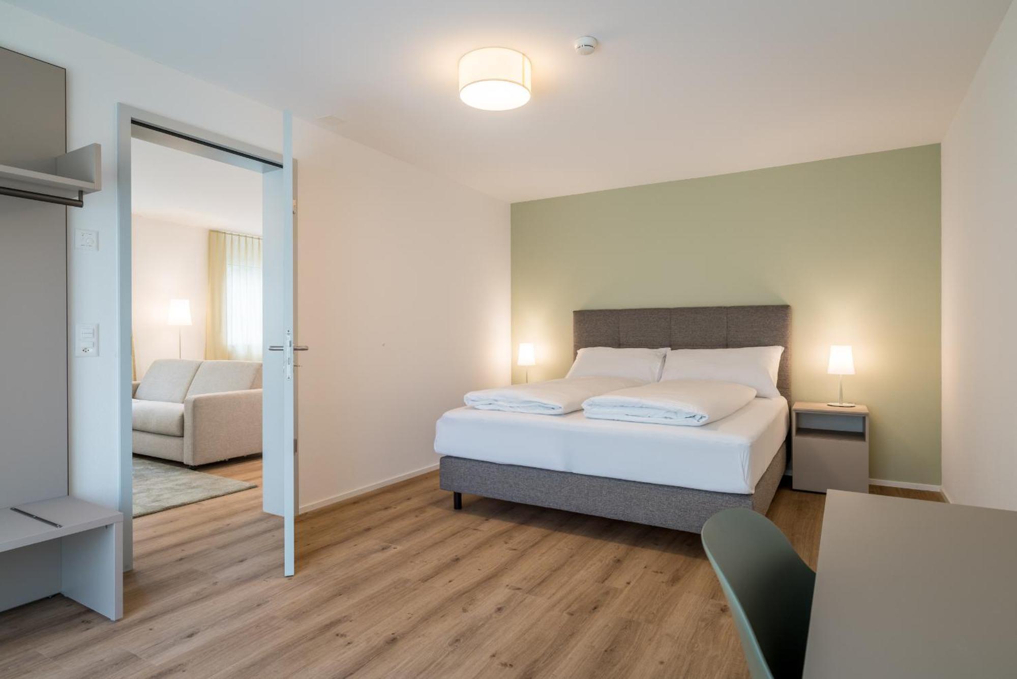 Modern Apartamento Entrelagos